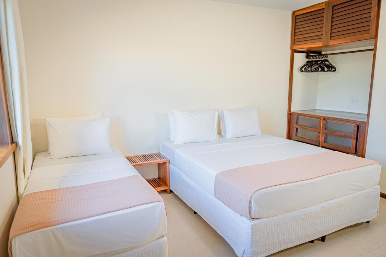 La Torre Resort All Inclusive Porto Seguro Bagian luar foto A bedroom at the hotel