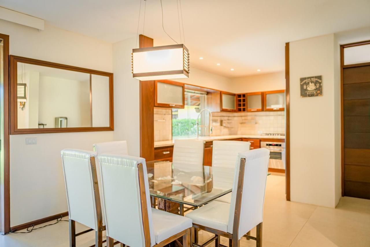 La Torre Resort All Inclusive Porto Seguro Bagian luar foto A dining room