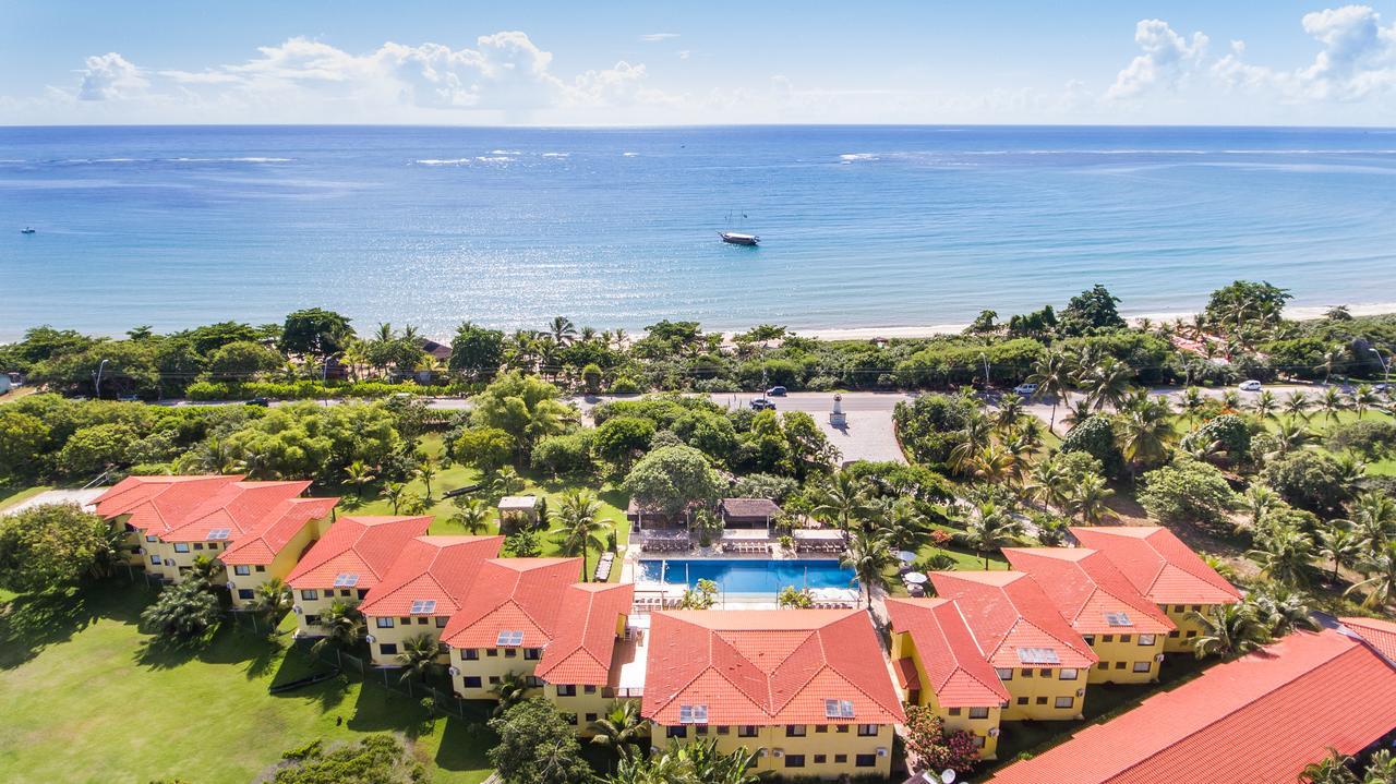 La Torre Resort All Inclusive Porto Seguro Bagian luar foto Aerial view of the resort