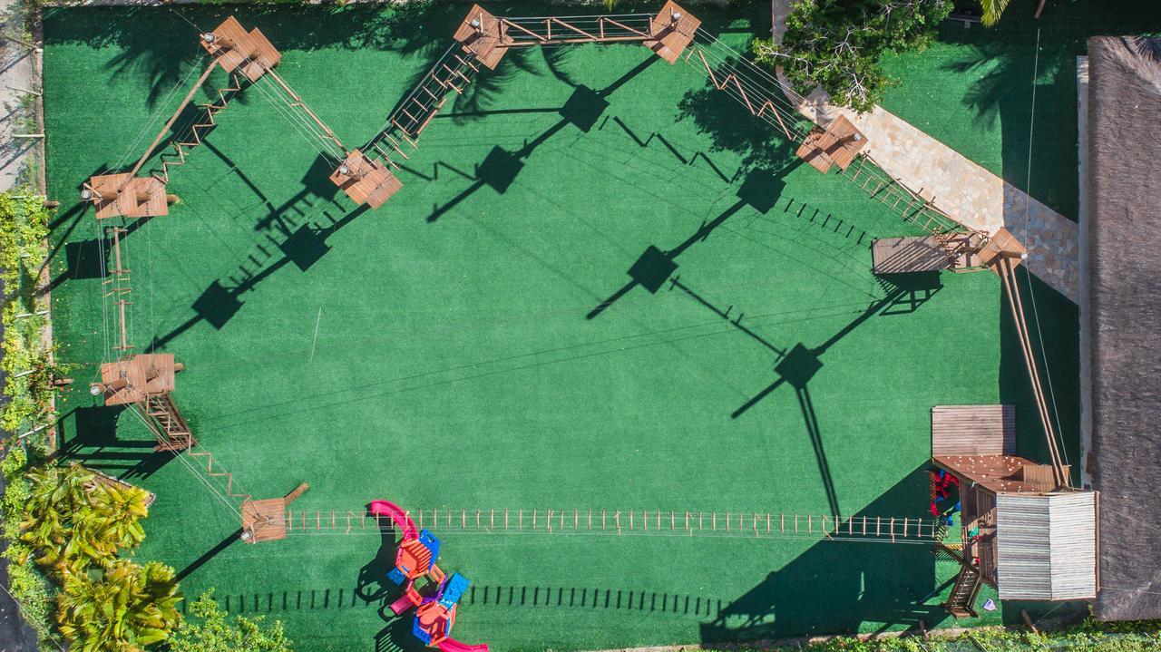 La Torre Resort All Inclusive Porto Seguro Bagian luar foto Aerial view of the Adventure Golf in Pattaya, Thailand